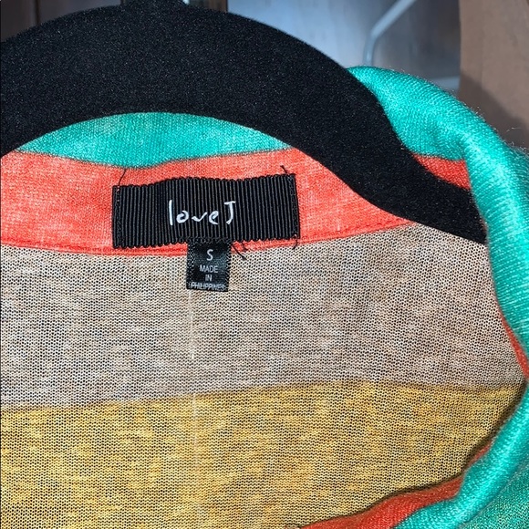 2 NWOT Tops Size S Can be worn separate or as set - Picture 4 of 8